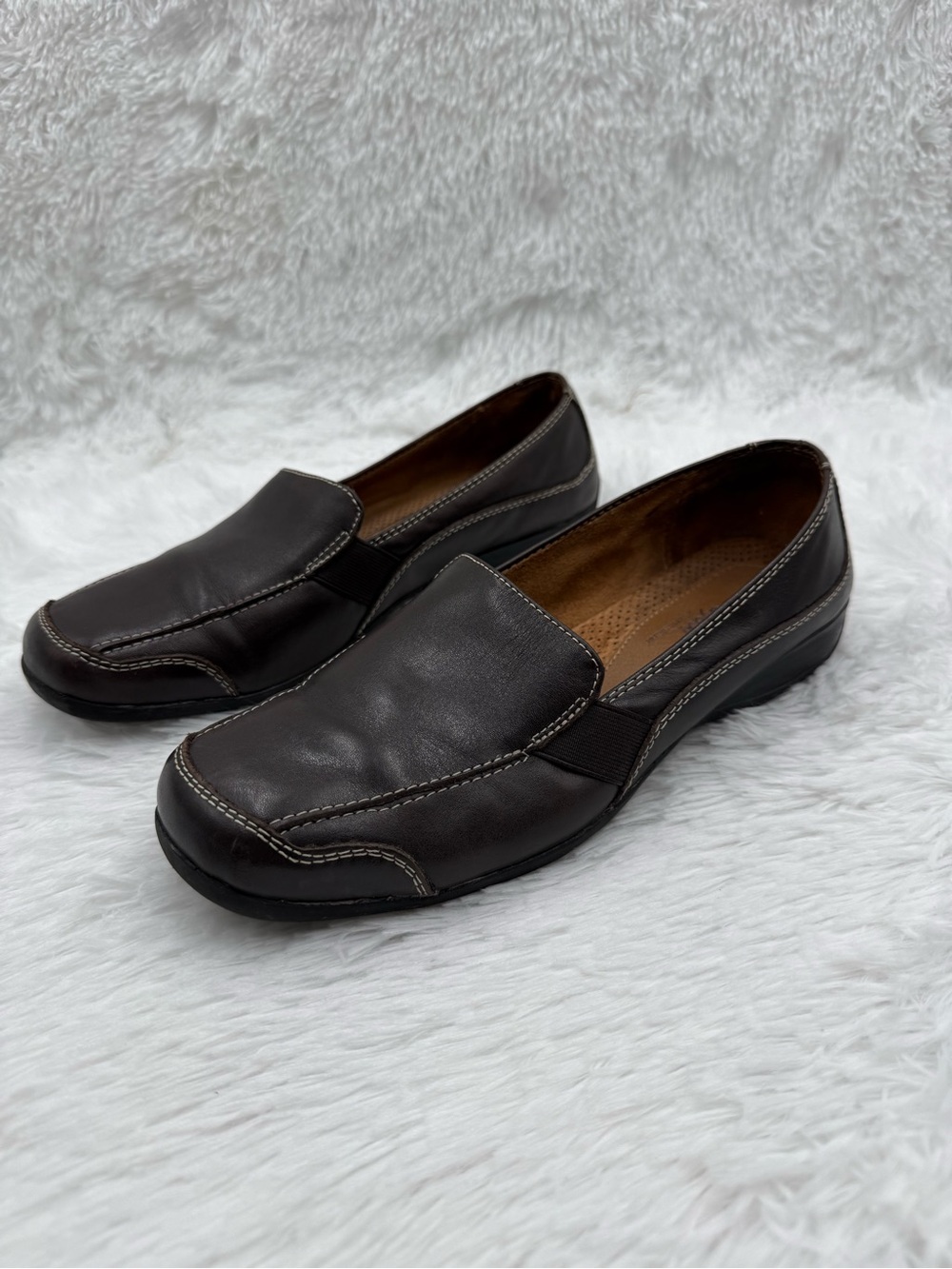 Natural Soul Loafers Size 9W Dark Brown Slip-On Soft Leather Loafers